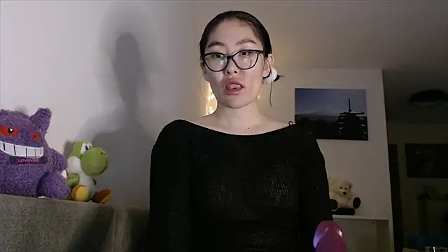 Kunimitsuu  online show from October 11, 10:52 pm