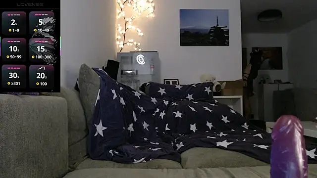 Snapshot of Kunimitsuu_ chatting on October 31, 10:55 pm Kunimitsuu online show from October 31, 10:55 pm