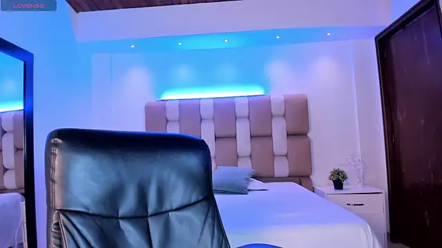 martina mancini online show from March 15, 1:29 pm