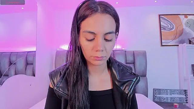 martina mancini online show from September 23, 12:30 pm