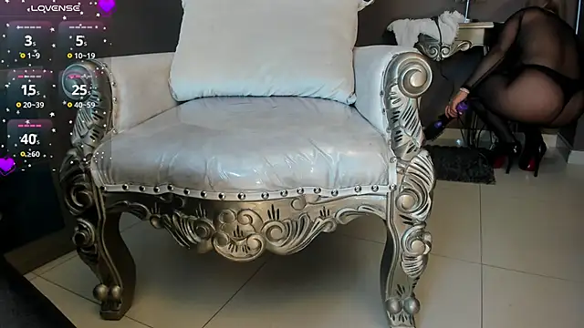 Janna Rousse  online show from February 6, 12:05 pm