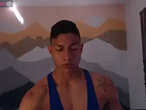 Snapshot of aalan_foxter chatting on February 12, 7:24 pm aalan foxter online show from February 12, 7:24 pm