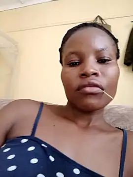 petite babe online show from February 17, 7:38 am