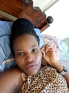 petite babe online show from March 15, 7:31 pm