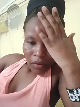 petite babe online show from April 28, 1:05 pm