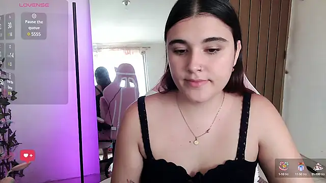 Magic-Smilee online show from February 12, 3:05 pm