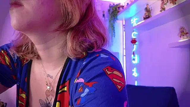 albaismynameX online show from September 18, 12:07 pm