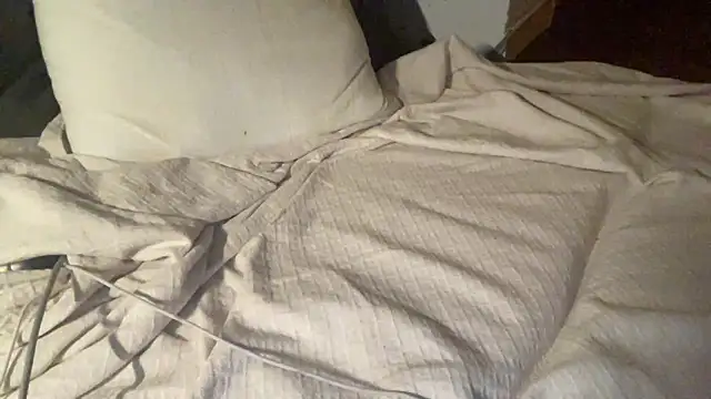 XK-Sandro online show from December 18, 10:02 pm