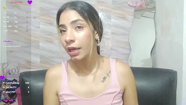 Snapshot of mariana_190 chatting on December 25, 12:59 am mariana 190 online show from December 25, 12:59 am