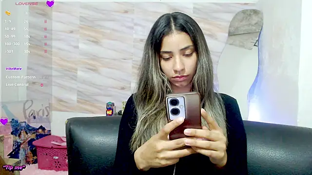 Snapshot of mariana_190 chatting on January 23, 10:54 pm mariana 190 online show from January 23, 10:54 pm