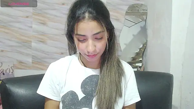 Snapshot of mariana_190 chatting on January 25, 11:11 pm mariana 190 online show from January 25, 11:11 pm