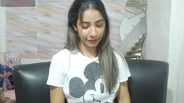 Snapshot of mariana_190 chatting on January 26, 2:24 am mariana 190 online show from January 26, 2:24 am
