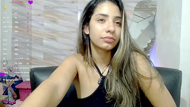 Snapshot of mariana_190 chatting on January 31, 5:19 am mariana 190 online show from January 31, 5:19 am