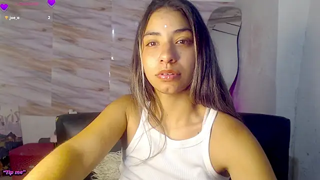 Snapshot of mariana_190 chatting on March 1, 5:20 am mariana 190 online show from March 1, 5:20 am