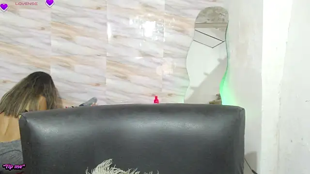 Snapshot of mariana_190 chatting on March 19, 8:12 am mariana 190 online show from March 19, 8:12 am
