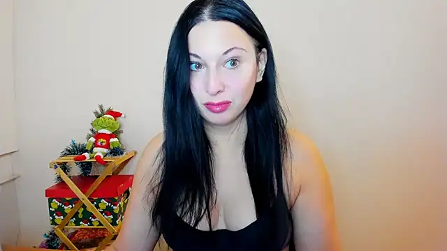 Snapshot of Wife4Cuck chatting on December 19, 1:40 pm Wife4Cuck online show from December 19, 1:40 pm