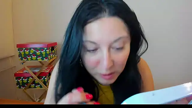 Snapshot of Wife4Cuck chatting on July 10, 2:08 pm Wife4Cuck online show from July 10, 2:08 pm