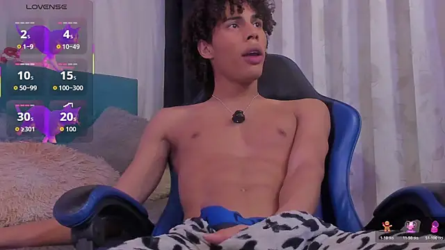 kleo helenos online show from February 8, 12:03 am