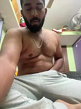 Handsomehunk 4U online show from December 14, 5:18 am