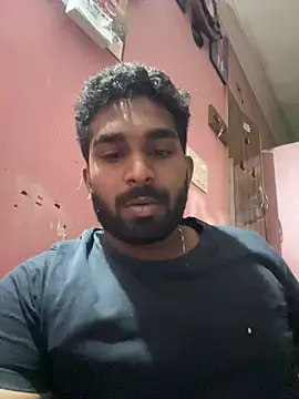 Handsomehunk 4U online show from January 5, 5:30 pm