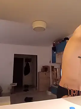 Snapshot of BenDover313OF chatting on February 20, 4:28 am BenDover313OF online show from February 20, 4:28 am