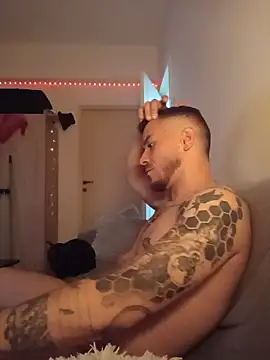 BenDover313OF online show from June 25, 9:30 pm