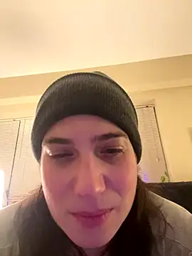 Bosschica online show from December 5, 8:33 am
