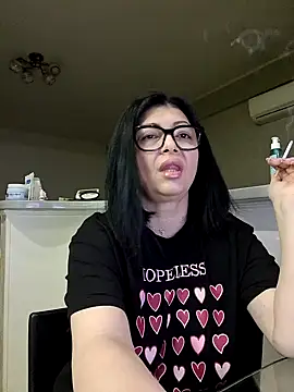 Snapshot of Milf_Abigail chatting on April 26, 2:42 am Milf Abigail online show from April 26, 2:42 am