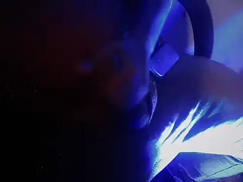 AlanDickson online show from October 3, 2:30 am