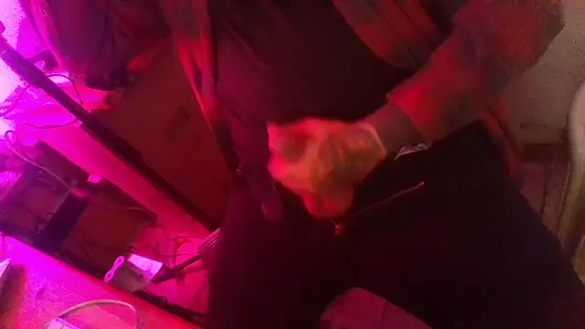 AlanDickson online show from February 2, 11:53 am