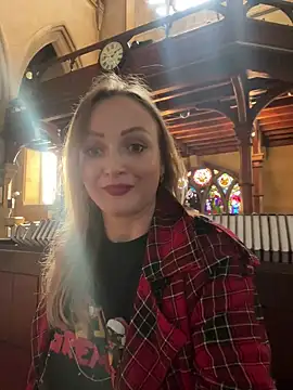 Snapshot of LadyTatiana_Madam chatting on February 2, 1:52 pm LadyTatiana Madam online show from February 2, 1:52 pm