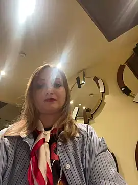 Snapshot of LadyTatiana_Madam chatting on November 8, 6:18 pm LadyTatiana Madam online show from November 8, 6:18 pm