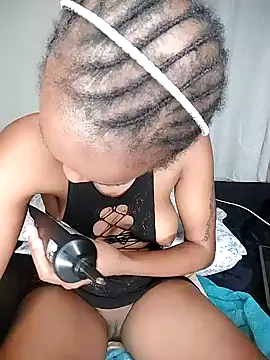 Bella kiki online show from December 28, 1:39 am