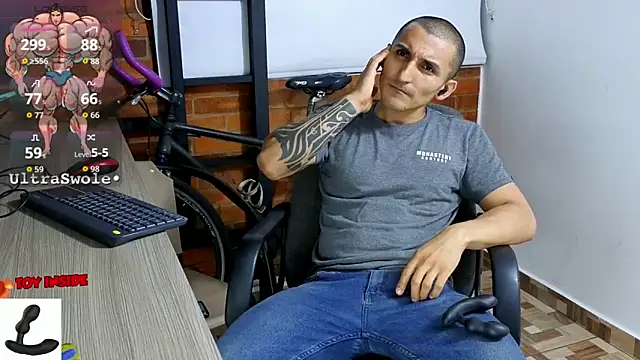 Marck Muscle online show from November 3, 3:30 am