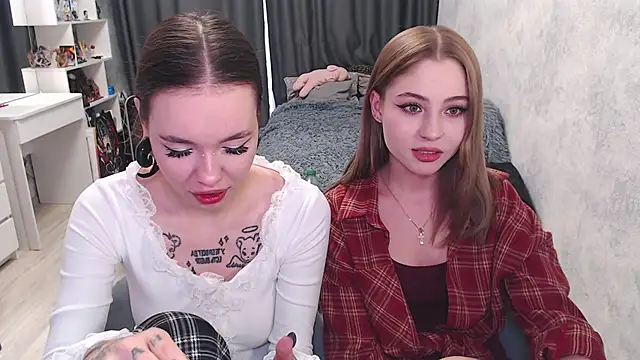 Tessa Walker online show from September 19, 9:54 am