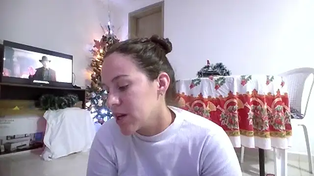 AURORA FRANKLIN online show from December 18, 4:51 am