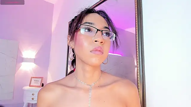 AbrilBrent online show from January 22, 7:56 pm