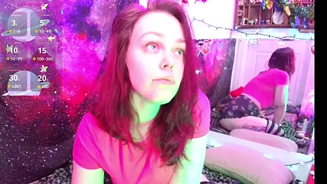 EverlyEster online show from January 2, 7:12 am