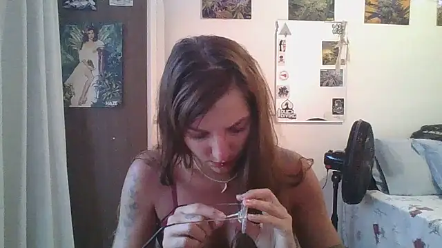 SweetyBabyDemon online show from March 9, 8:31 pm