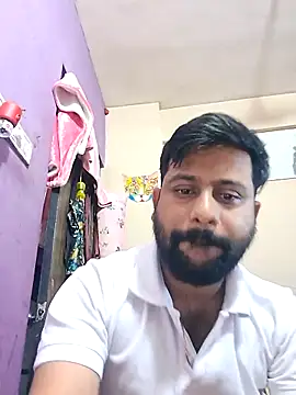 GlassBarge9 online show from March 8, 2:19 pm