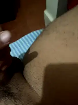 Snapshot of Gvngdvbbs chatting on November 16, 2:00 pm Gvngdvbbs online show from November 16, 2:00 pm