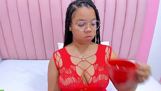 ISABELLA 020 online show from February 19, 12:22 pm