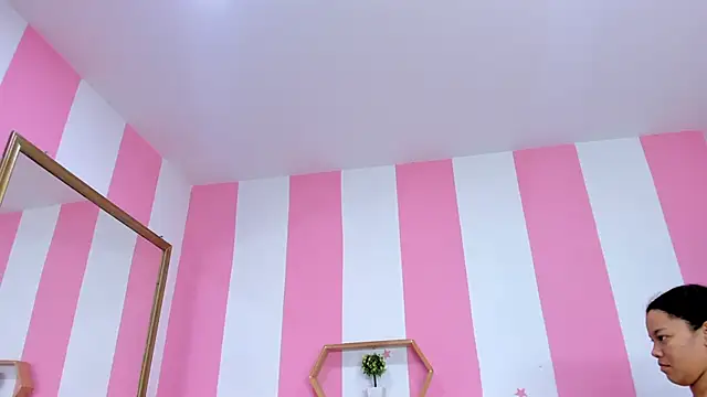 Snapshot of ISABELLA_020 chatting on February 10, 12:20 pm ISABELLA 020 online show from February 10, 12:20 pm