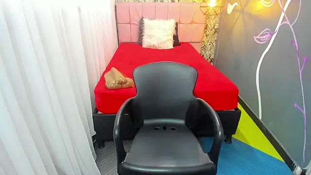 EmmaaEvans  online show from December 26, 2:59 pm