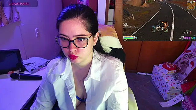 Snapshot of Vallolet_Spencer chatting on December 12, 11:58 pm Vallolet Spencer online show from December 12, 11:58 pm