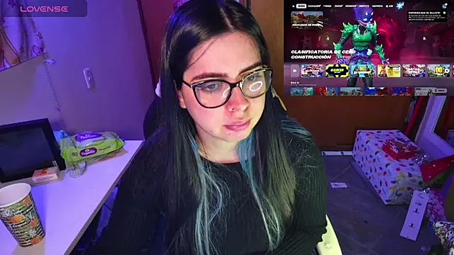 Snapshot of Vallolet_Spencer chatting on December 23, 2:24 am Vallolet Spencer online show from December 23, 2:24 am
