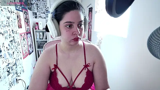 Snapshot of Vallolet_Spencer chatting on September 27, 6:24 pm Vallolet Spencer online show from September 27, 6:24 pm