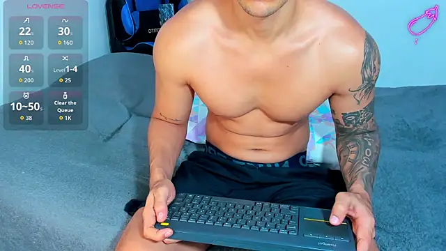 Snapshot of Tristan-bm chatting on May 27, 10:12 am Tristan-bm online show from May 27, 10:12 am