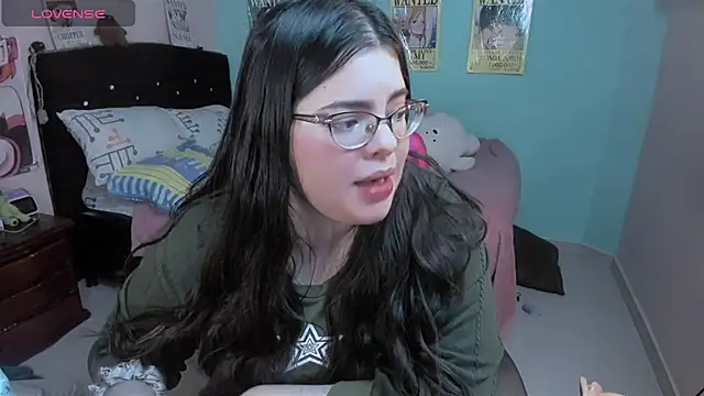 Aria Fullbuster online show from February 6, 11:37 pm