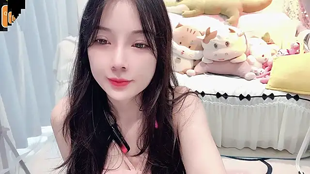 Snapshot of AKiKi711 chatting on September 15, 5:07 am AKiKi711 online show from September 15, 5:07 am